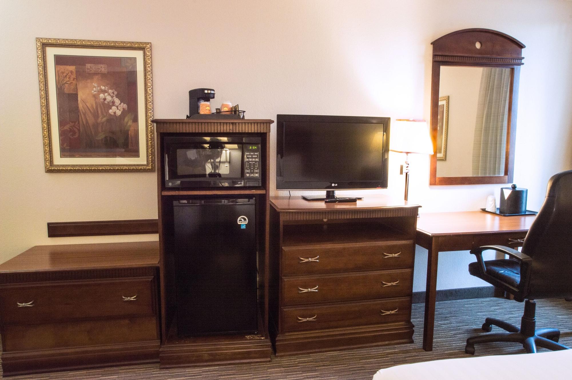 Greenstay Hotel & Suites Central Спрингфийлд Екстериор снимка