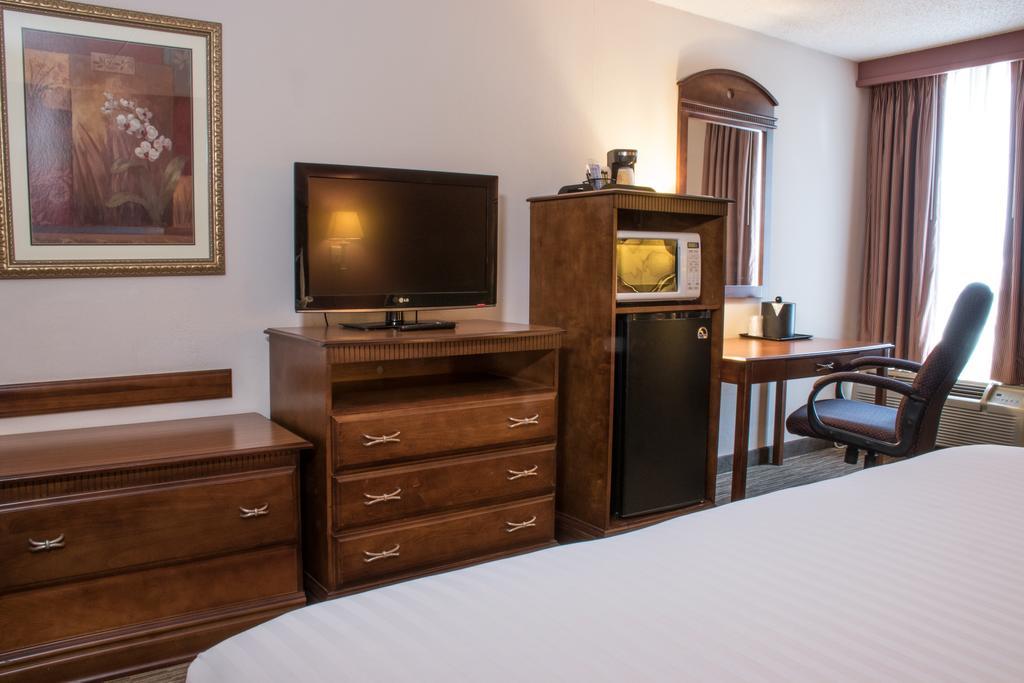 Greenstay Hotel & Suites Central Спрингфийлд Екстериор снимка