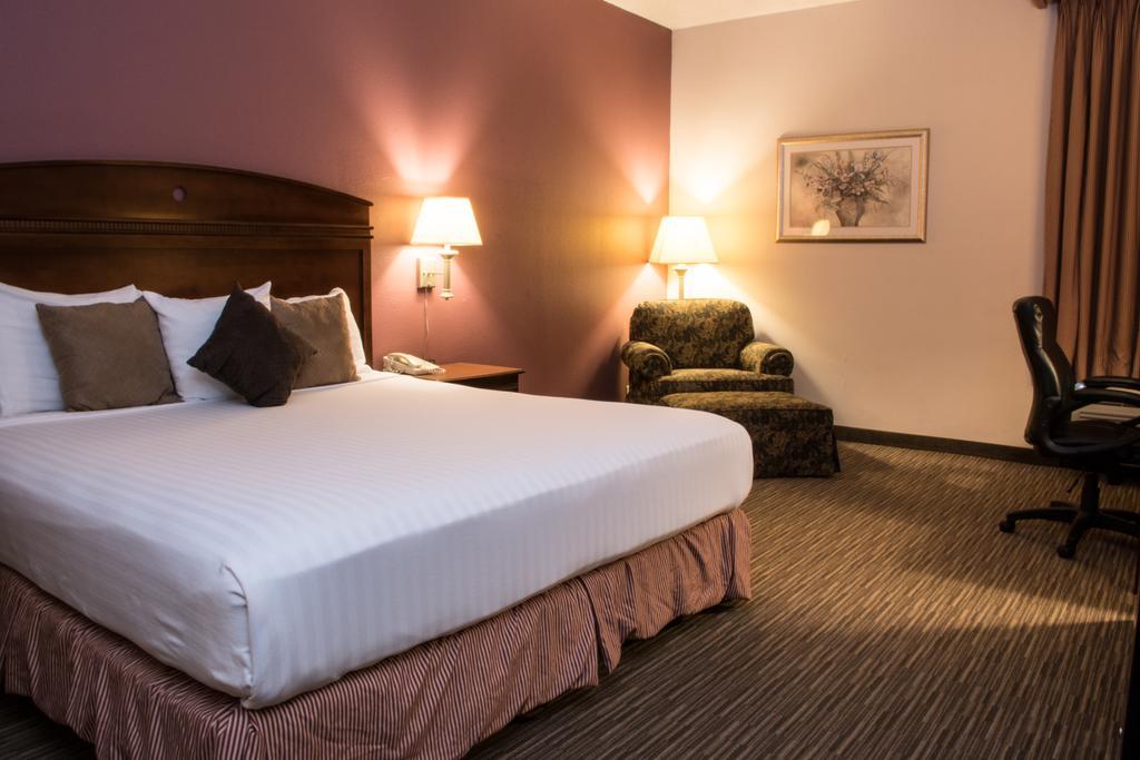 Greenstay Hotel & Suites Central Спрингфийлд Екстериор снимка