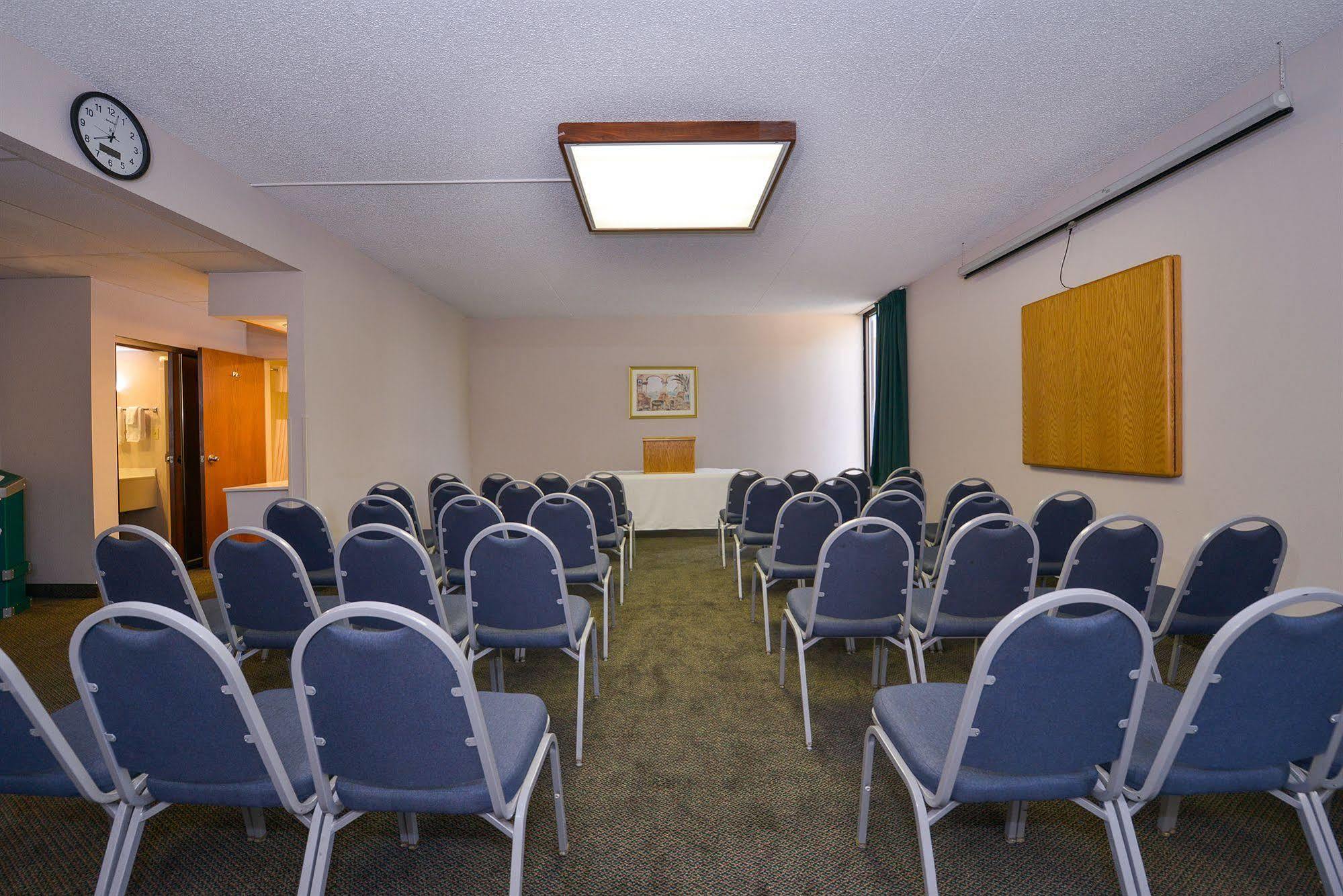 Greenstay Hotel & Suites Central Спрингфийлд Екстериор снимка